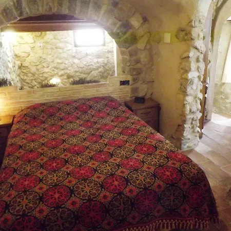 Vault